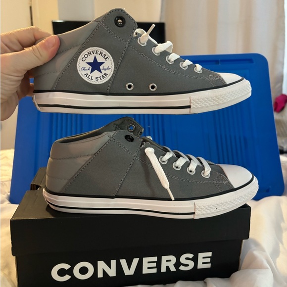 Converse - Picture 4 of 9